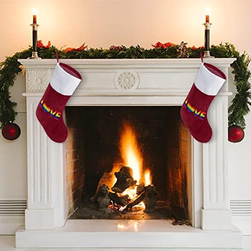 Riječ ljubav napisana u dugim božićnim čarapama čarapa sa plišanim kaminom visi za Xmas Tree Decor Decor