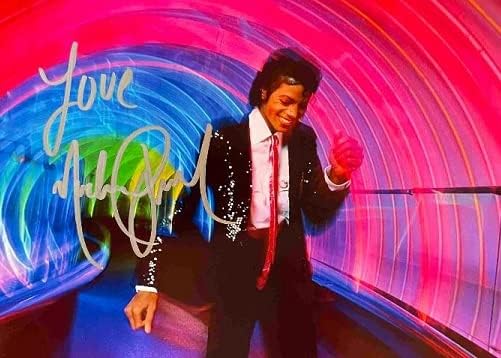 Uramljeni Foto autogram Michaela Jacksona sa certifikatom o autentičnosti