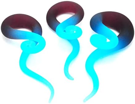 Par plavih / aqua smrznutog stakla uvijenih valnih vješalica